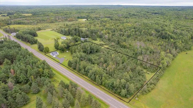 $240,000 | 4534 East County Rd B, Superior, WI 54880