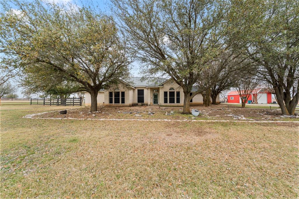1840 Val Verde Road McGregor, TX 76657 - Photo 3 of 36