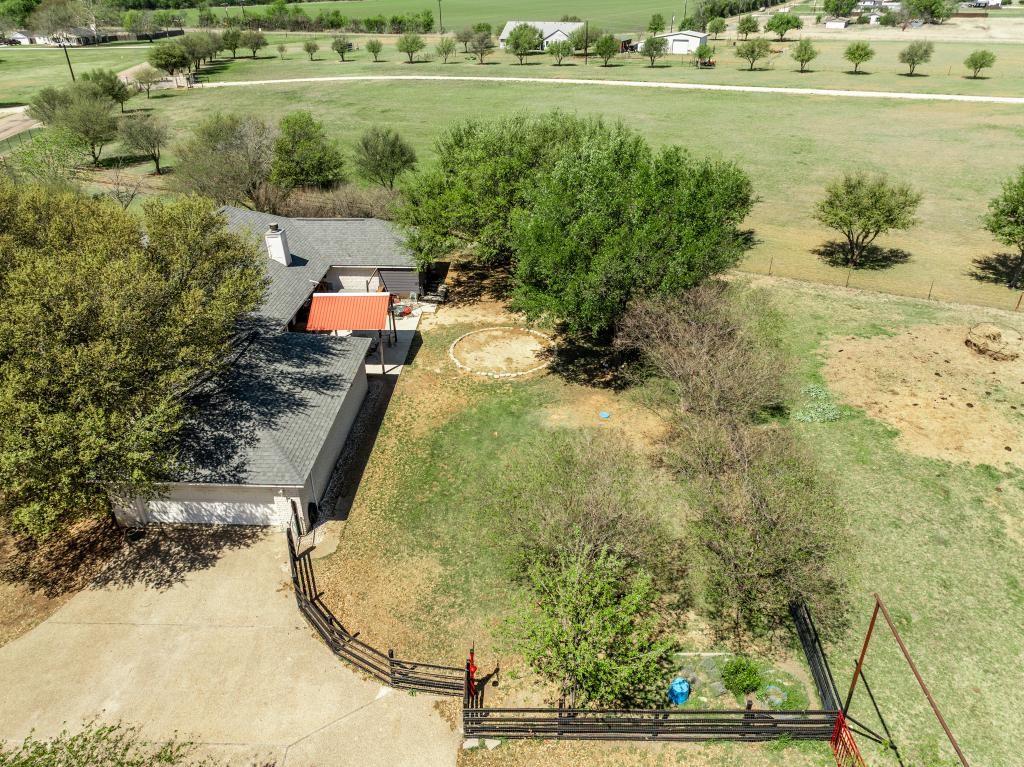 1840 Val Verde Road McGregor, TX 76657 - Photo 32 of 36