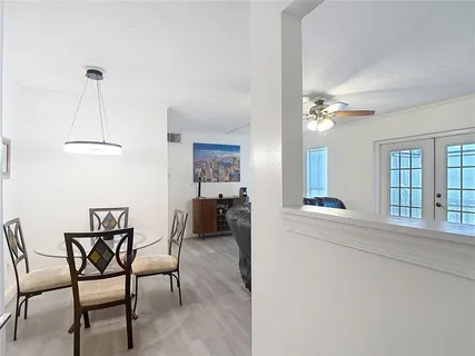 $240,000 | 4611 West North B Street, Unit 240, Tampa, FL 33609