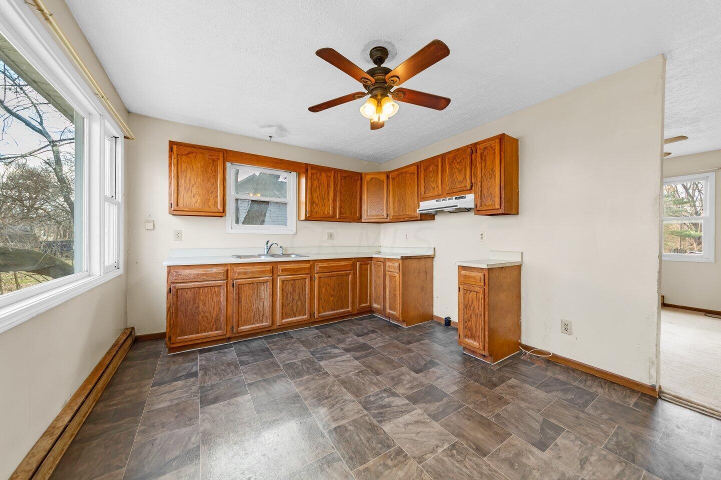 6096 Pickerington Road Northwest Carroll, OH 43112 - Photo 11 of 25 6096 Pickerington Rd (45).jpg-SMALL