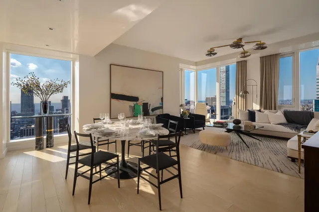$6,795,000 | 138 East 50th Street, Unit 61 | Midtown East