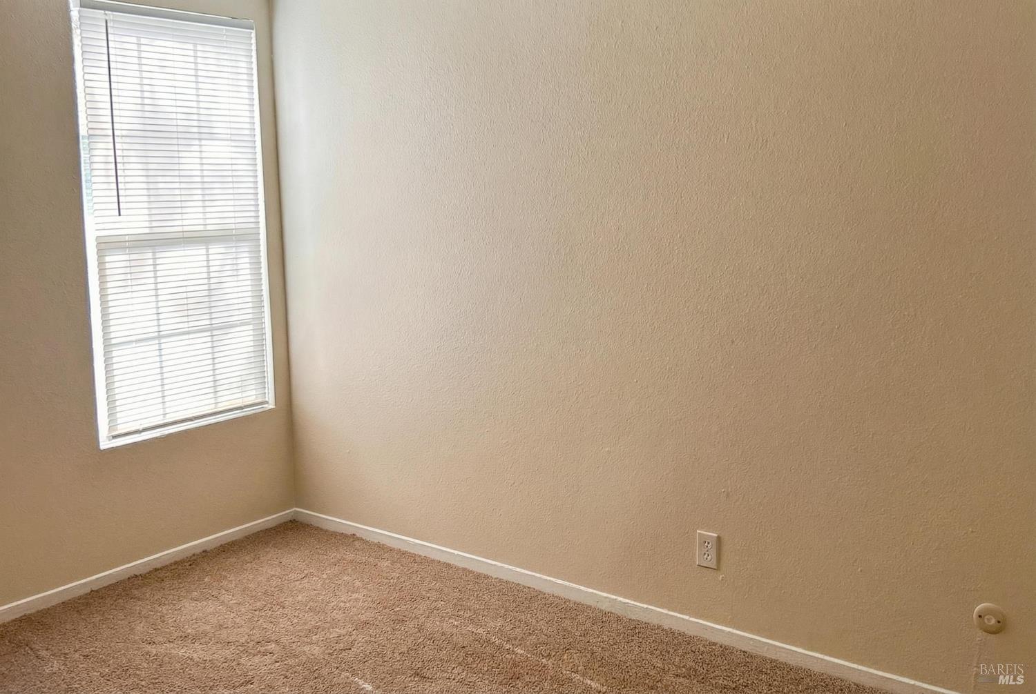 1022 Ruth Place Santa Rosa, CA 95401 - Photo 11 of 17