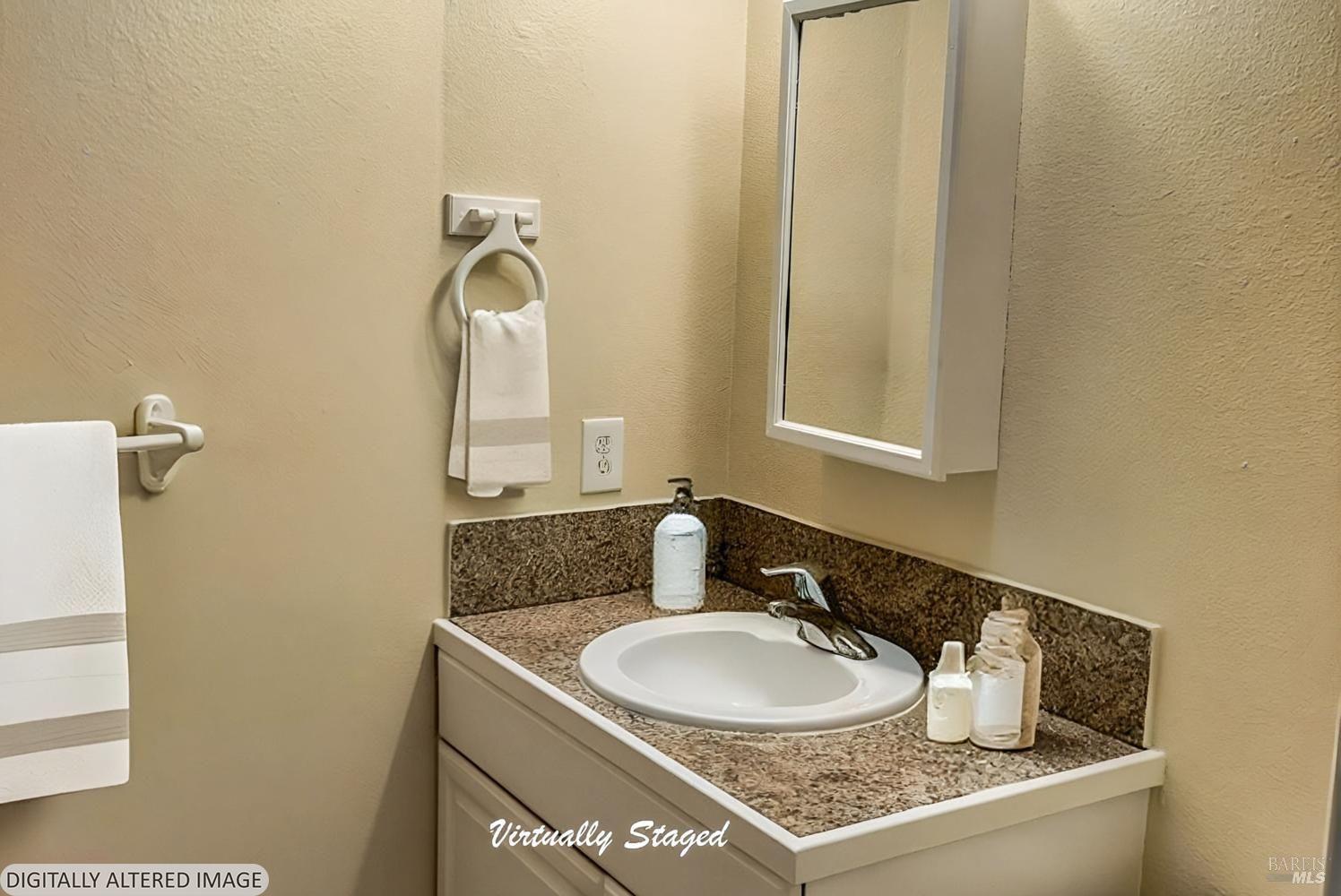 1022 Ruth Place Santa Rosa, CA 95401 - Photo 14 of 17