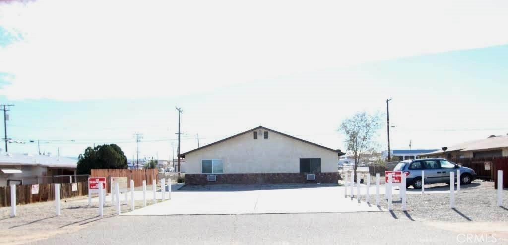 16315 Juniper Street, Unit 4 Hesperia, CA 92345 - Photo 13 of 24 a view of a terrace