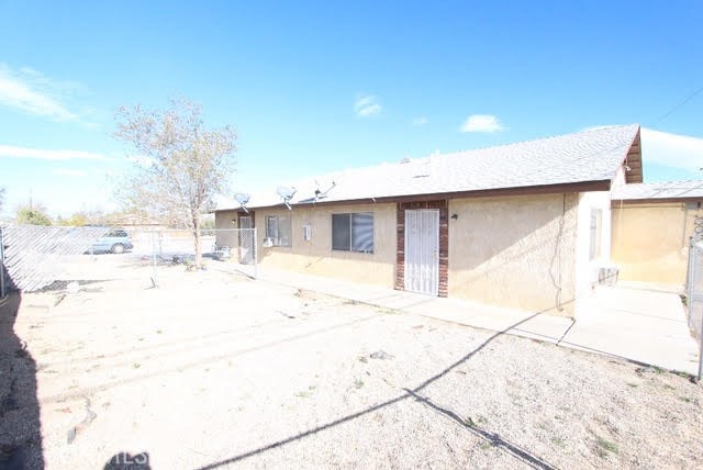 16315 Juniper Street, Unit 4 Hesperia, CA 92345 - Photo 22 of 24