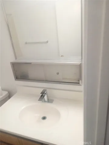 $1,295 | 16315 Juniper Street, Unit 4, Hesperia, CA 92345