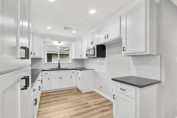 $265,000 | 704 Teabury Street, Pasadena, TX 77503