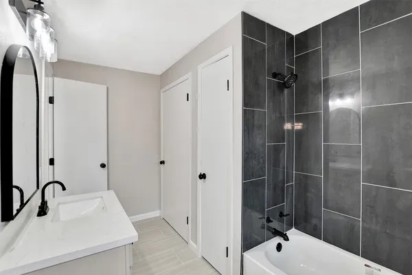 $265,000 | 704 Teabury Street, Pasadena, TX 77503