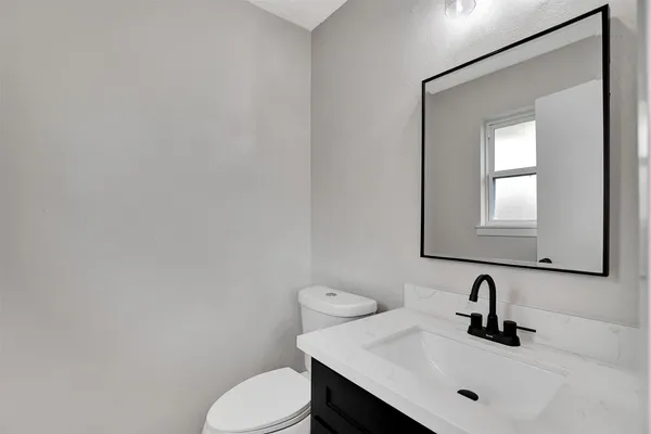 $269,000 | 704 Teabury Street, Pasadena, TX 77503