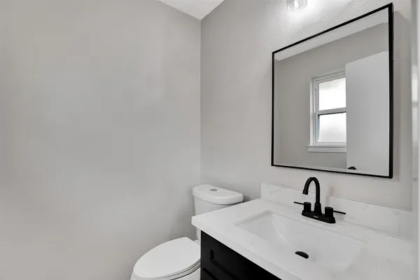 $265,000 | 704 Teabury Street, Pasadena, TX 77503