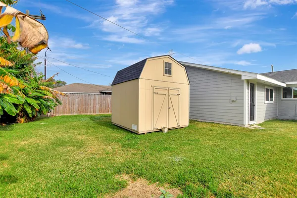 $269,000 | 704 Teabury Street, Pasadena, TX 77503