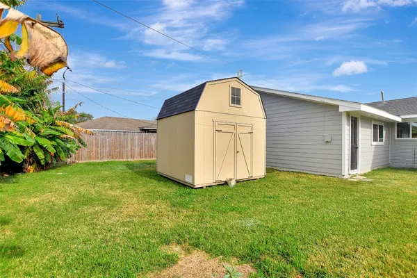 $265,000 | 704 Teabury Street, Pasadena, TX 77503