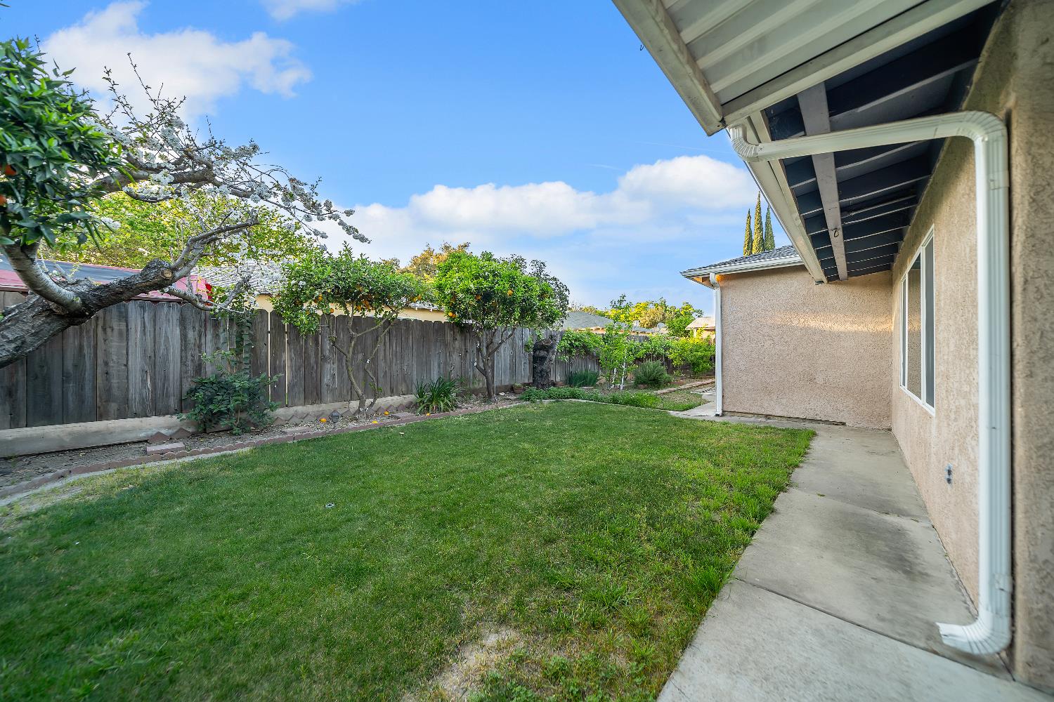2313 San Rafael Avenue Modesto, CA 95355 - Photo 32 of 42