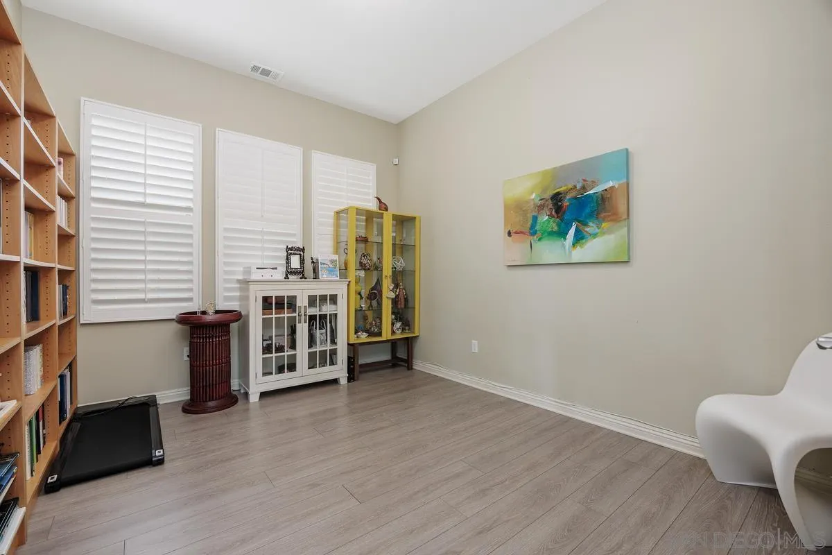 1080 Primrose Lane Encinitas, CA 92024 - Photo 8 of 24 Studio/Study/Office