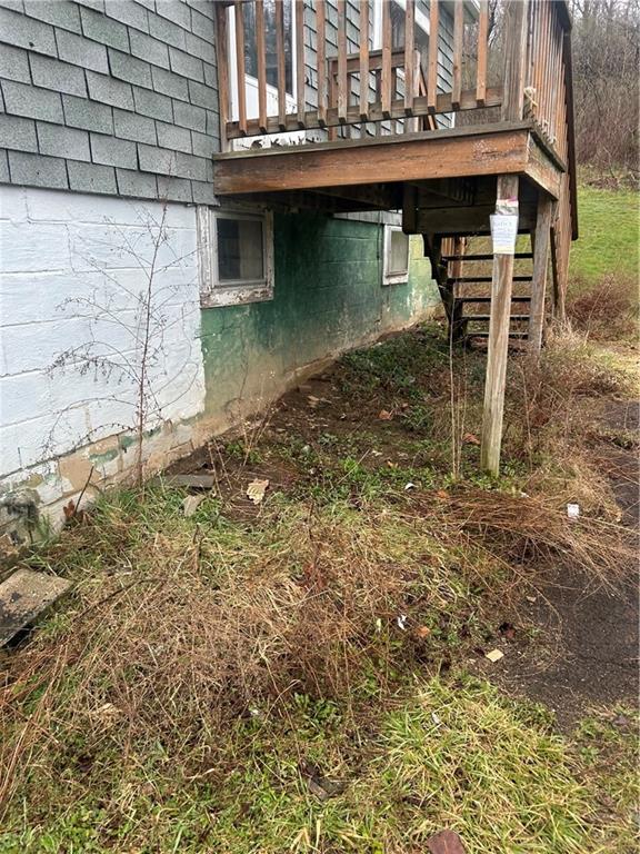 104 Groff Road Confluence, PA 15424 - Photo 3 of 11