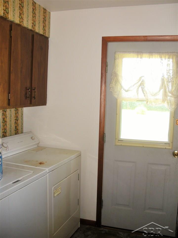 3327 West Caro Road Caro, MI 48723 - Photo 15 of 19 31254795-14.JPG
