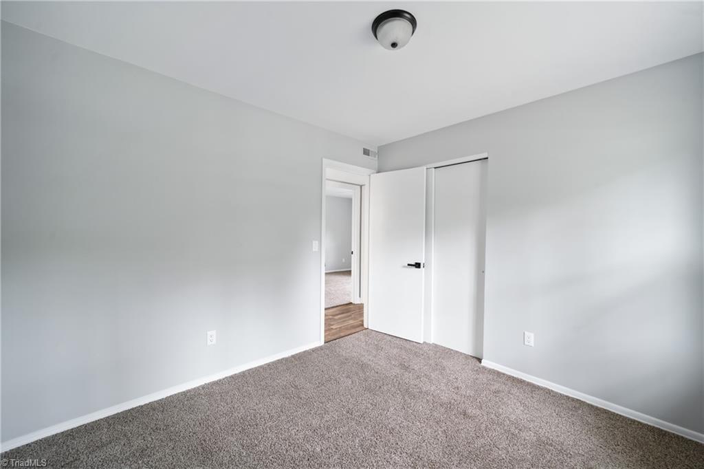 802 Miriam Avenue High Point, NC 27263 - Photo 23 of 33