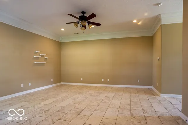 $335,000 | 5660 Victory Drive, Columbus, IN 47203