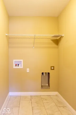 $335,000 | 5660 Victory Drive, Columbus, IN 47203