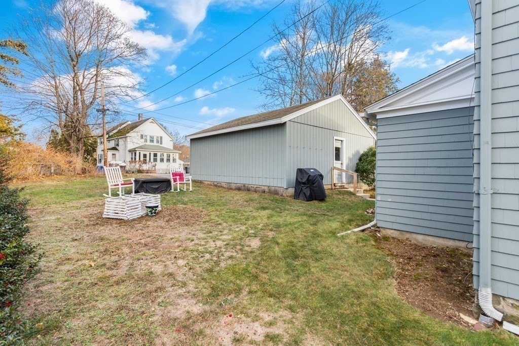 4 Stratford Road Andover, MA 01810 - Photo 30 of 33 Gallery Image 30