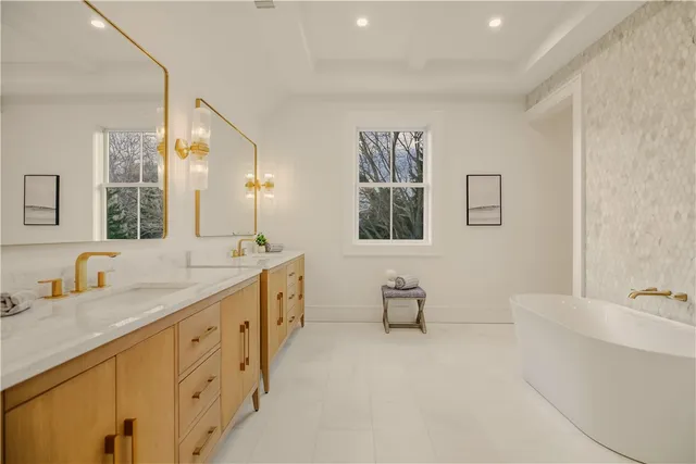 $3,295,000 | 27 Marcello Drive, Jamestown, RI 02835