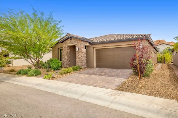 $585,000 | 25 Desert Sunshine Place, Henderson, NV 89011