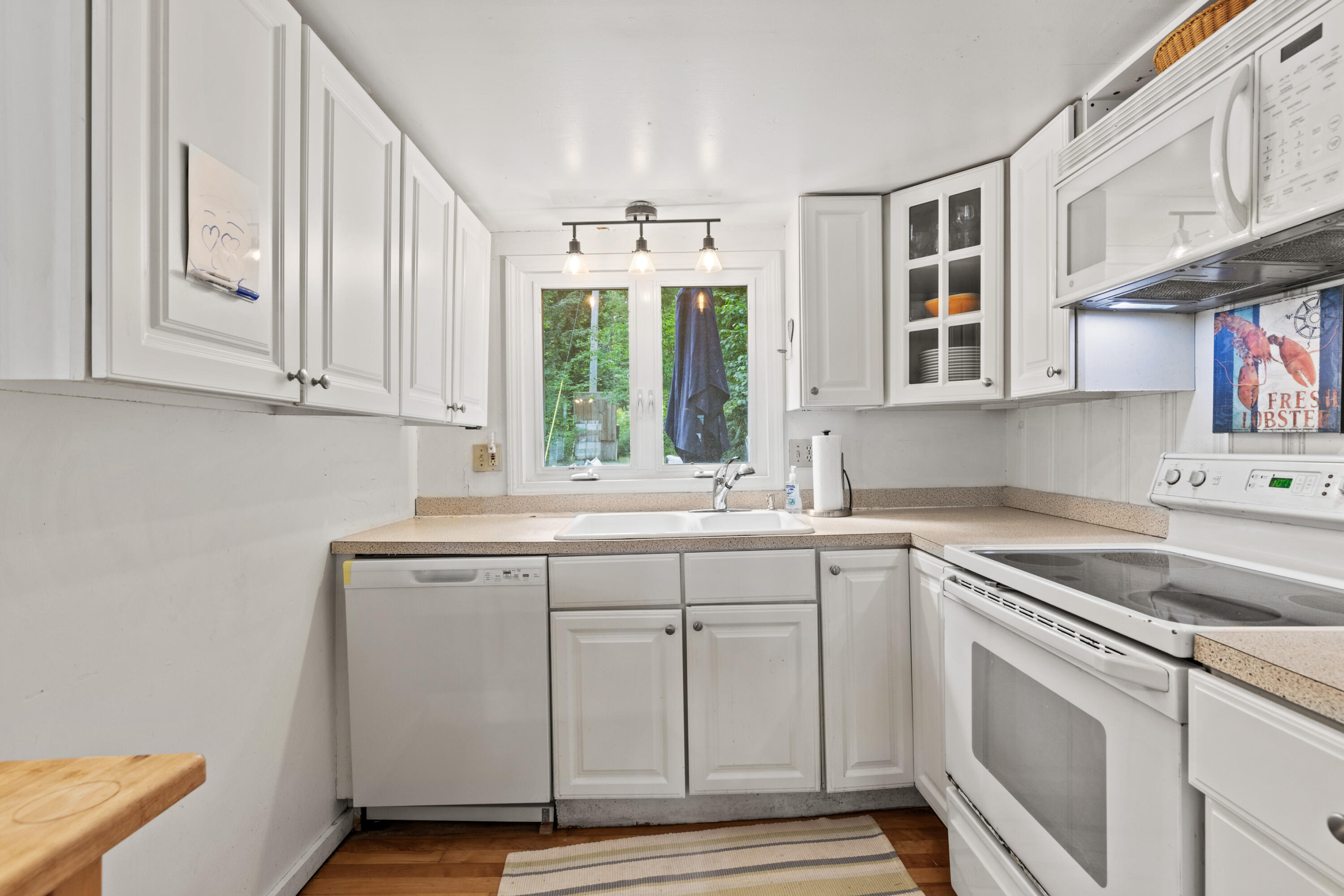 301 Pride Farm Road Falmouth, ME 04105 - Photo 20 of 56 301 pride farm falmouth-009