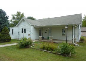 949 Park Street Rochester, IN 46975 - Photo 1 of 16