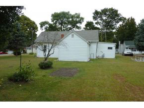 949 Park Street Rochester, IN 46975 - Photo 13 of 16