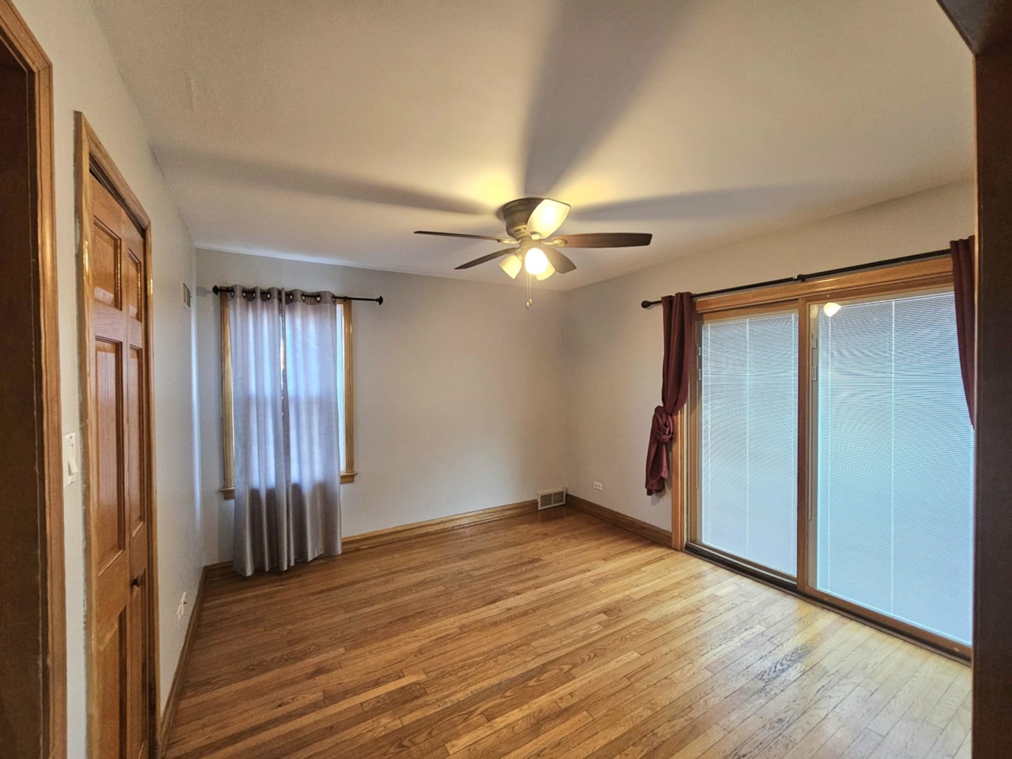 4125 West Marquette Road Chicago, IL 60629 - Photo 21 of 44 Gallery Image 21