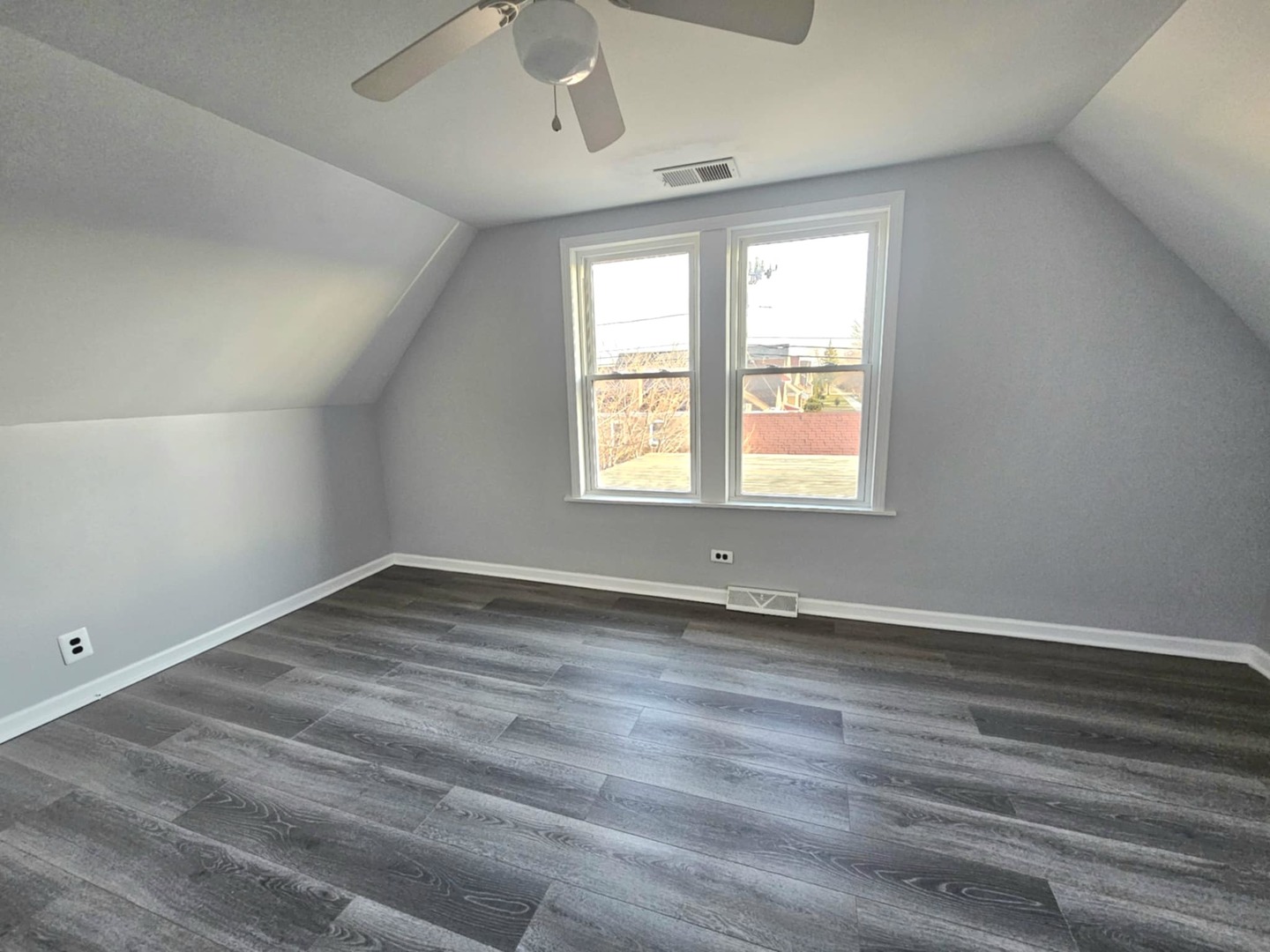 4125 West Marquette Road Chicago, IL 60629 - Photo 8 of 44 Gallery Image 8