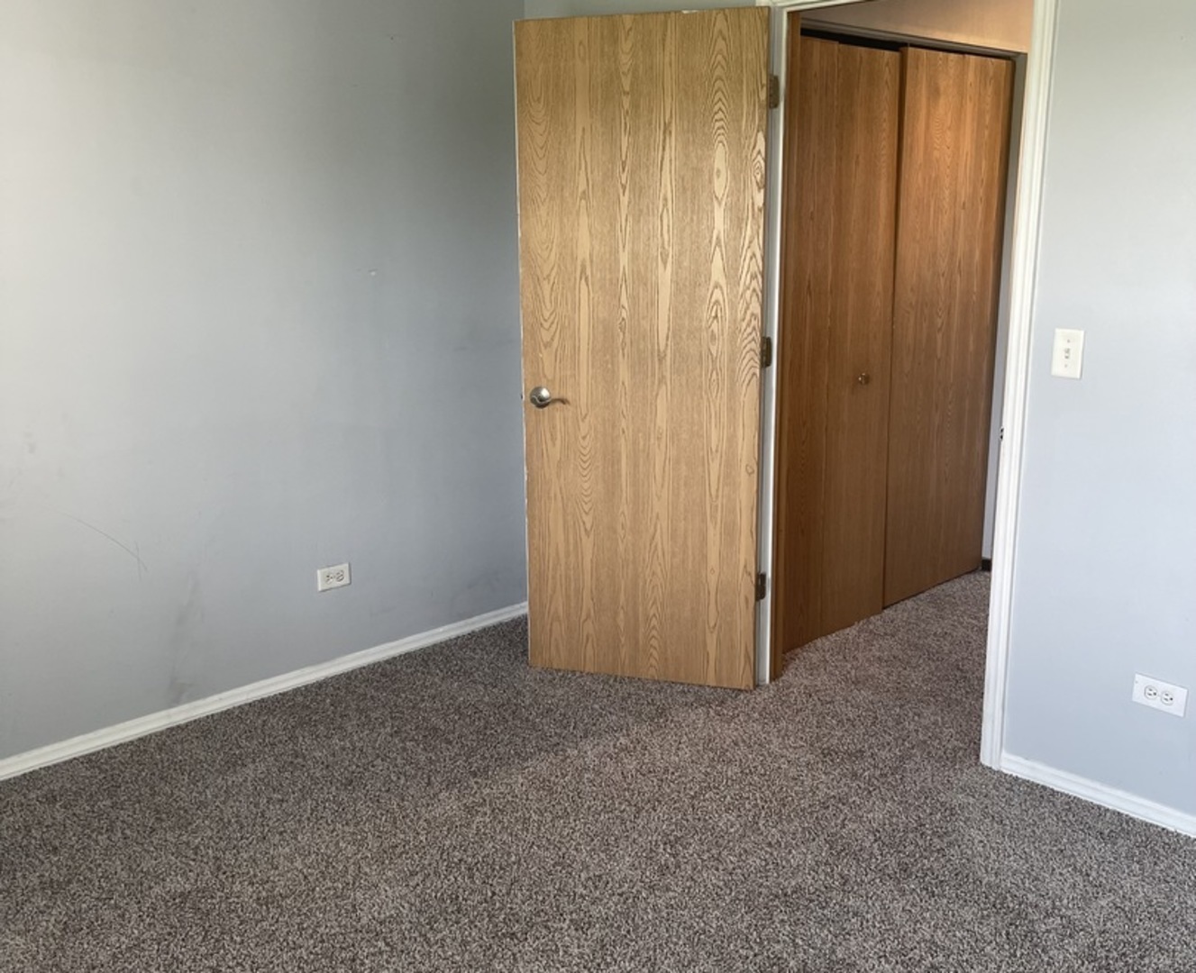 2550 Oak Tree Lane Plainfield, IL 60586 - Photo 17 of 24