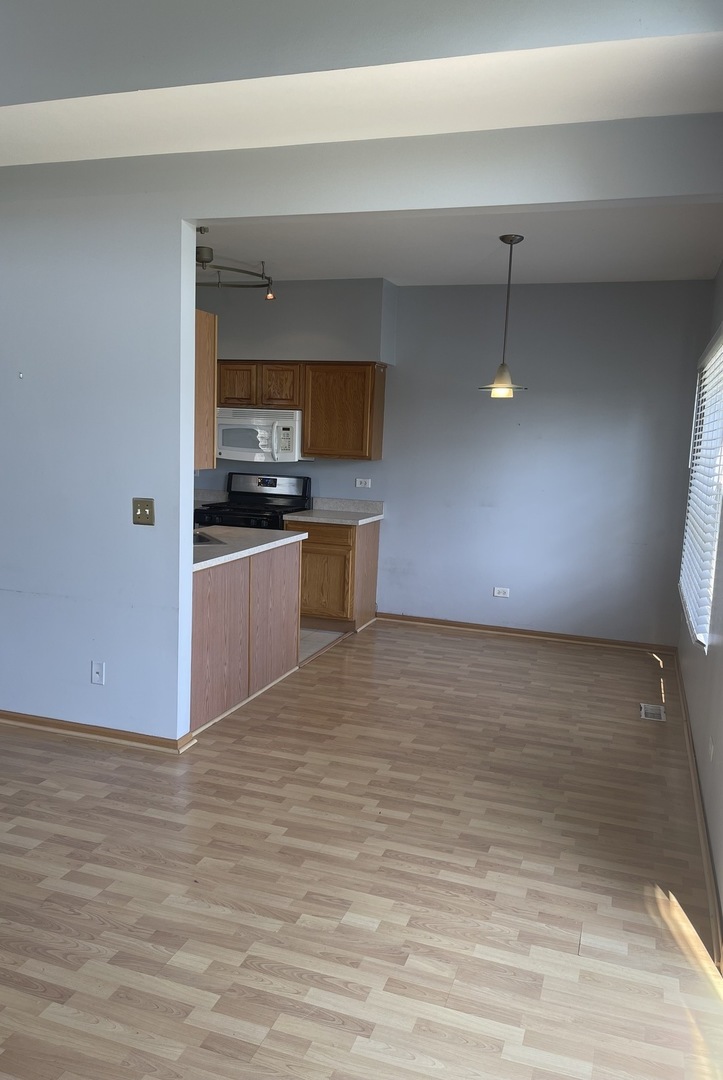 2550 Oak Tree Lane Plainfield, IL 60586 - Photo 6 of 24