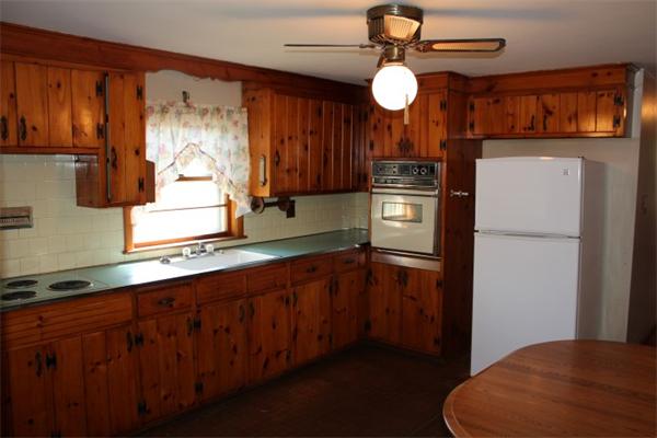 37 Argyle Road Arlington, MA 02476 - Photo 5 of 16 Gallery Image 5