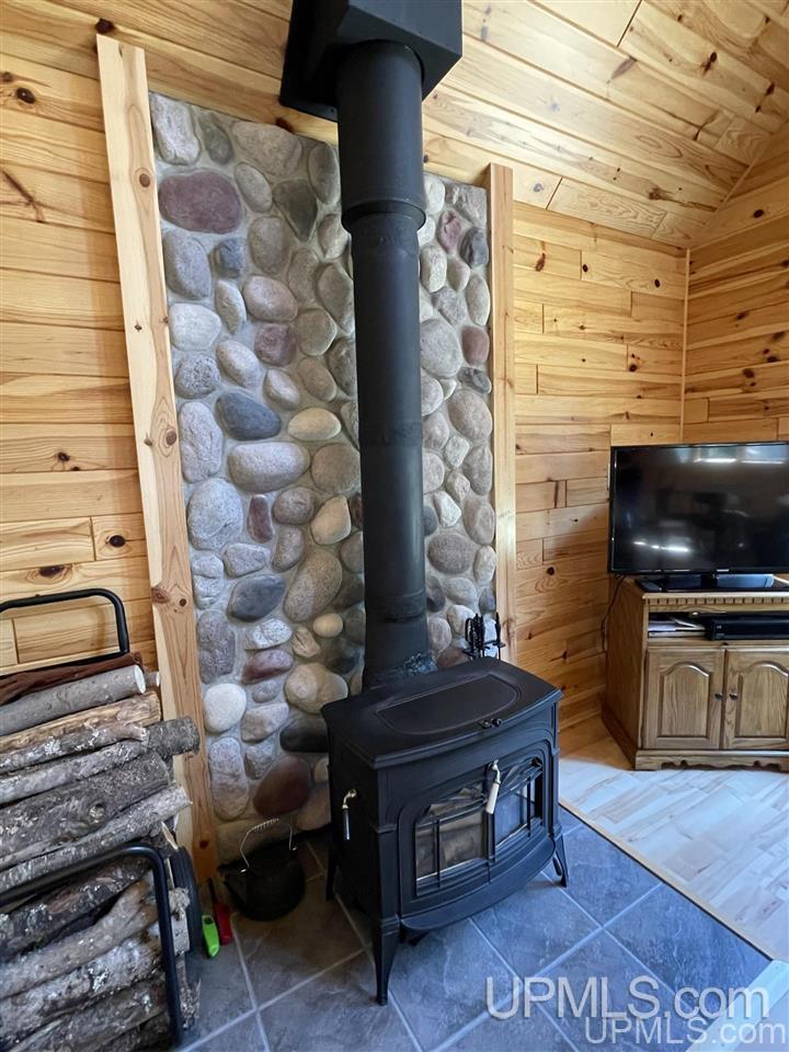 14822 North Sunken Lake Road Seney, MI 49883 - Photo 15 of 41