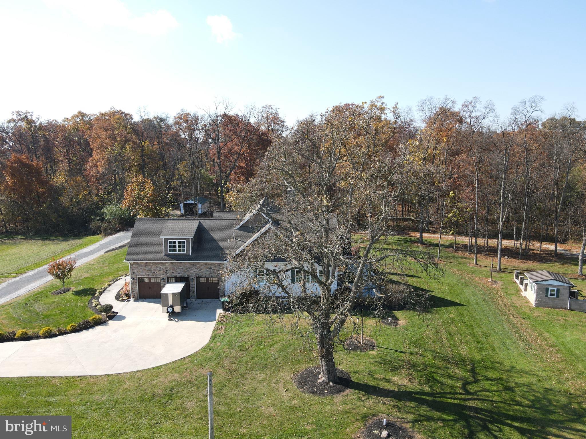 140 West Reynolds Road New Oxford, PA 17350 - Photo 12 of 132