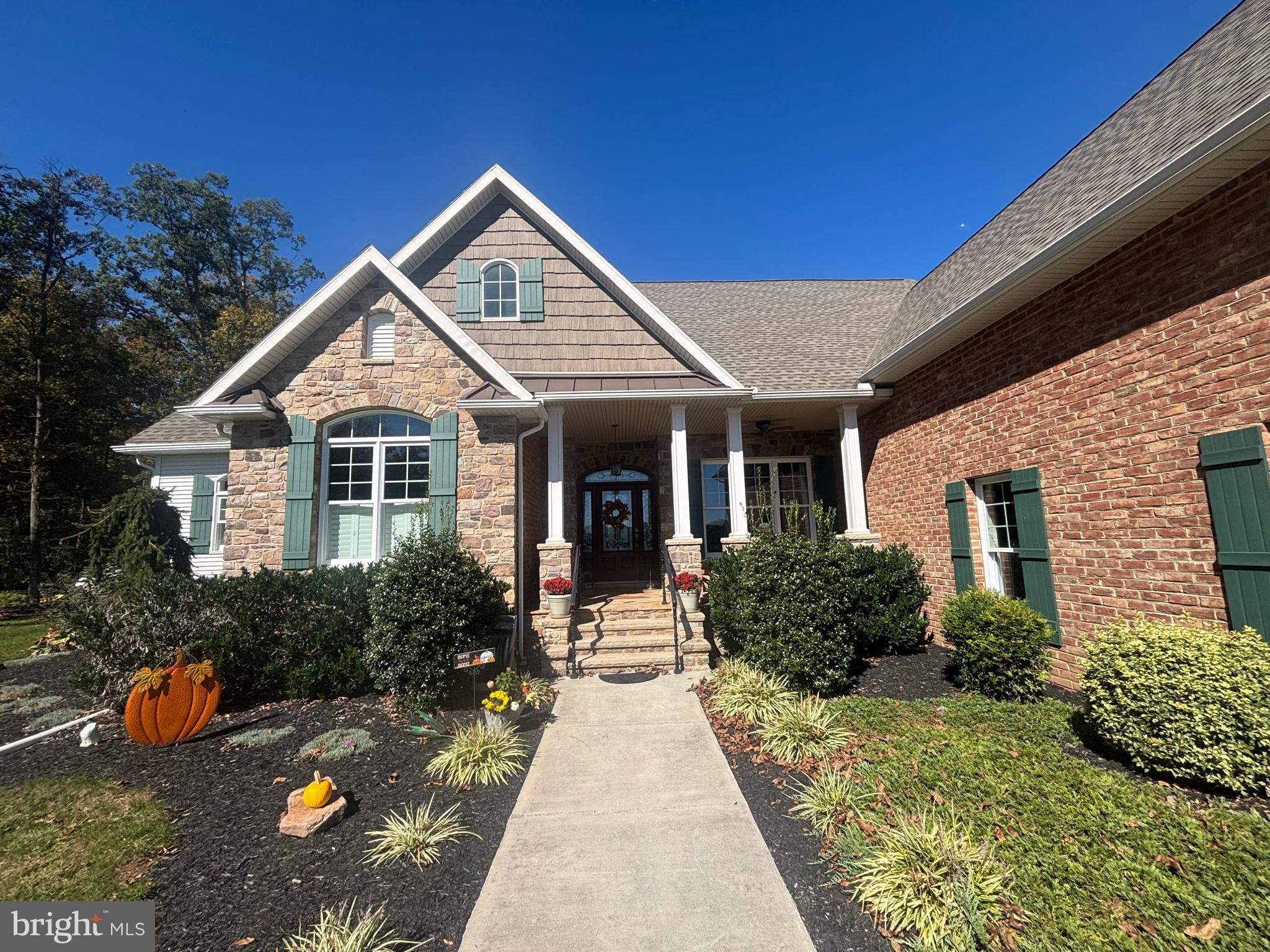 140 West Reynolds Road New Oxford, PA 17350 - Photo 16 of 132