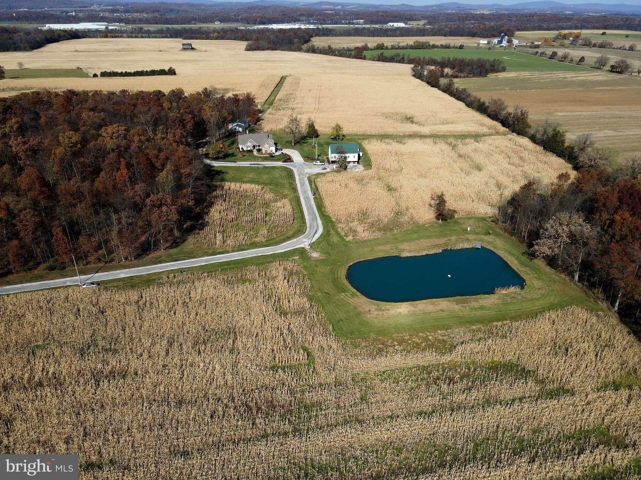 140 West Reynolds Road New Oxford, PA 17350 - Photo 3 of 150