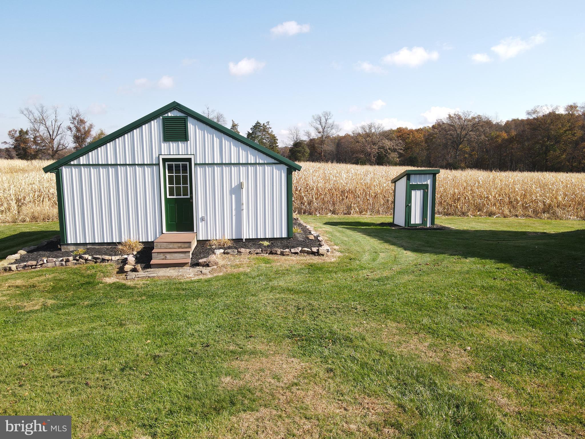 140 West Reynolds Road New Oxford, PA 17350 - Photo 38 of 150