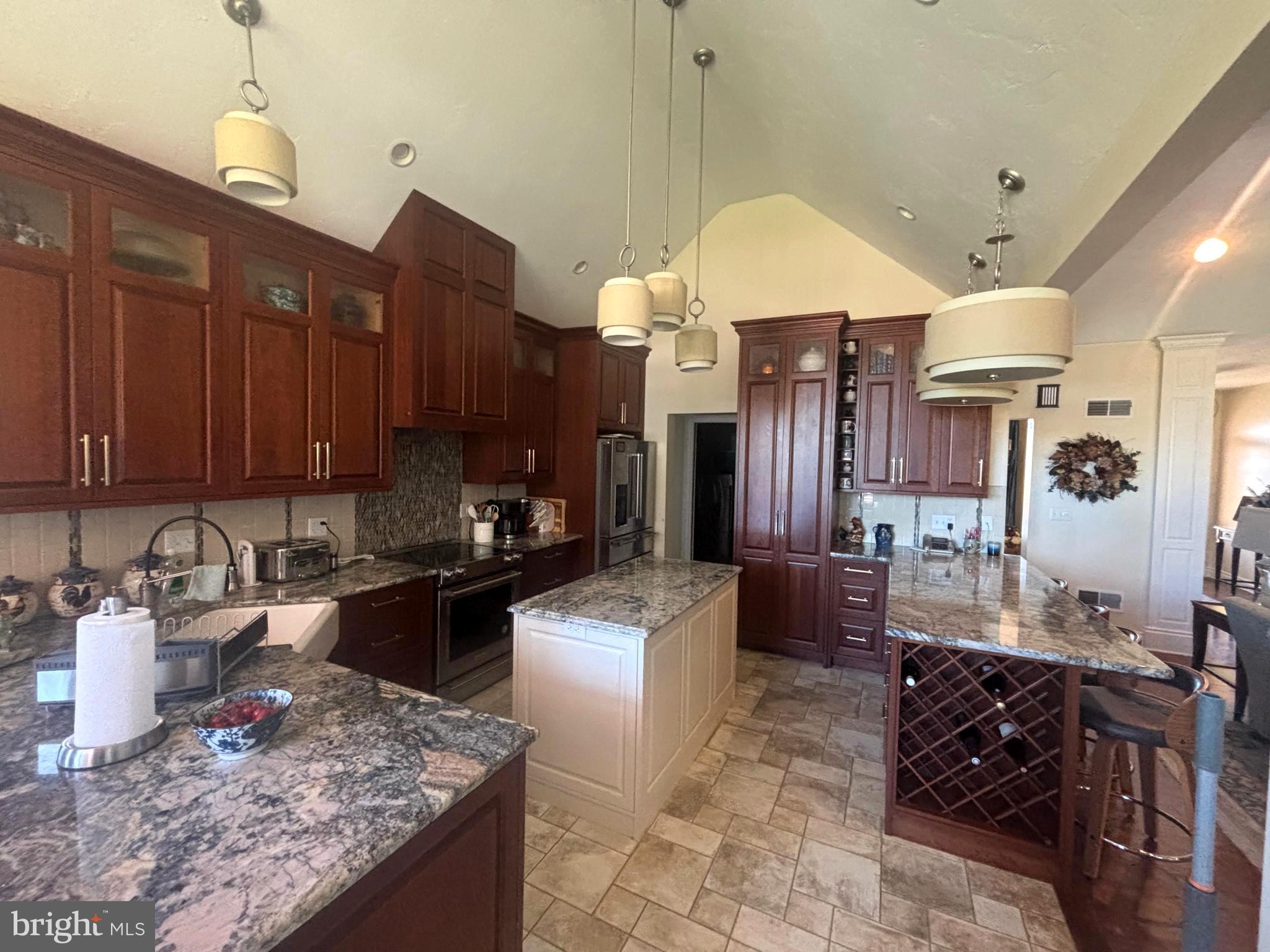 140 West Reynolds Road New Oxford, PA 17350 - Photo 57 of 150