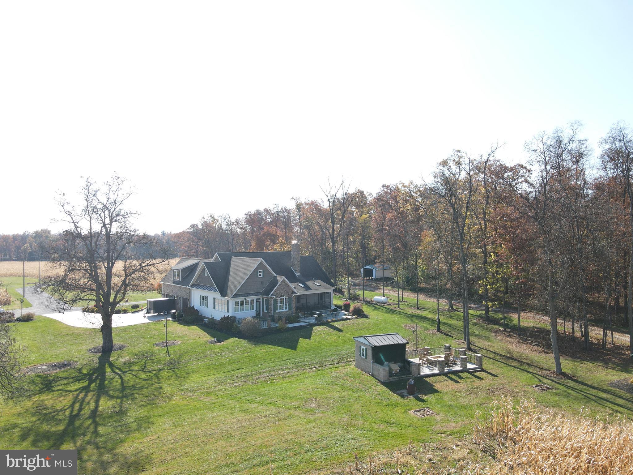 140 West Reynolds Road New Oxford, PA 17350 - Photo 7 of 132 a view of a lake with a yard