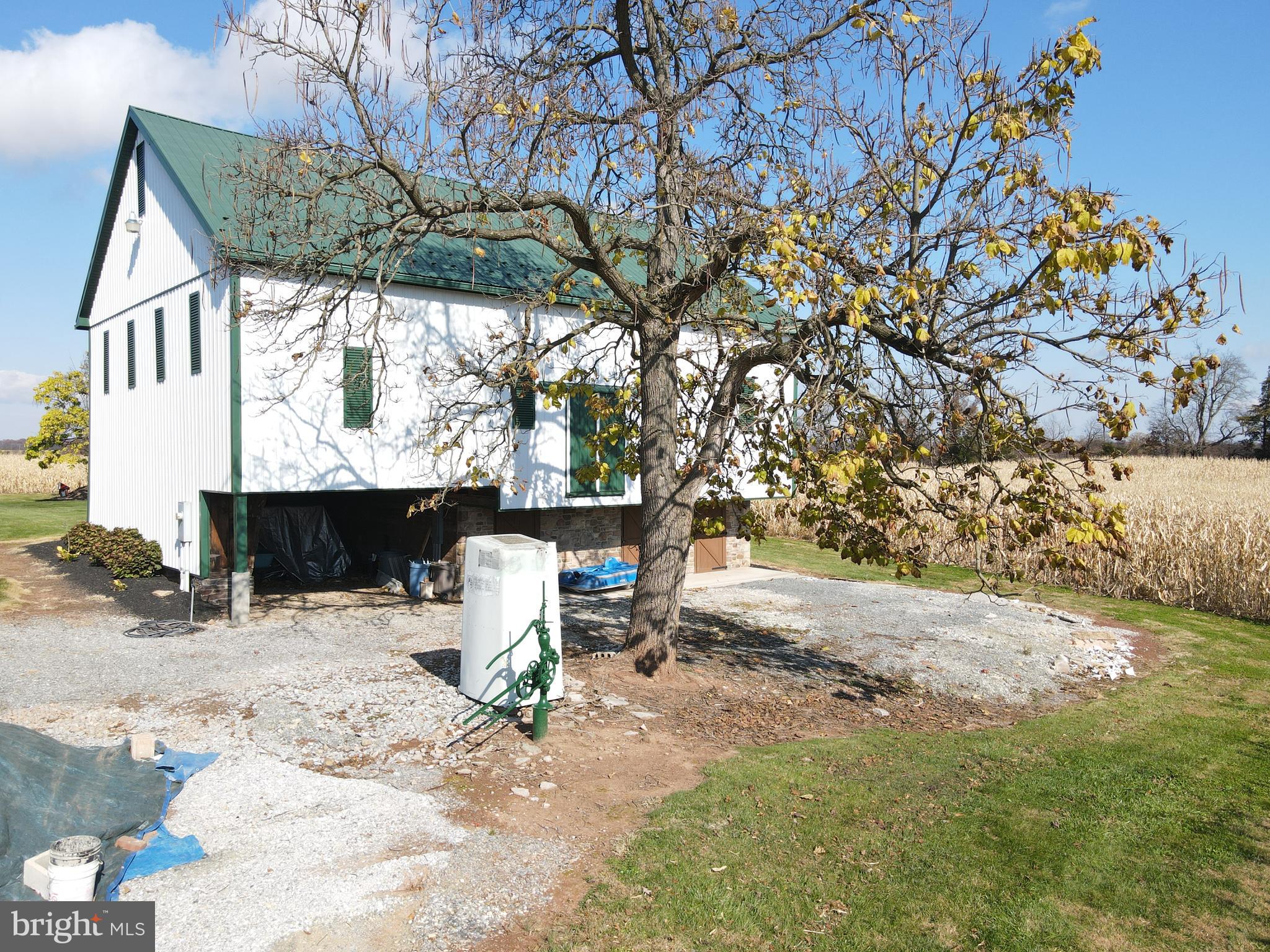 140 West Reynolds Road New Oxford, PA 17350 - Photo 81 of 132