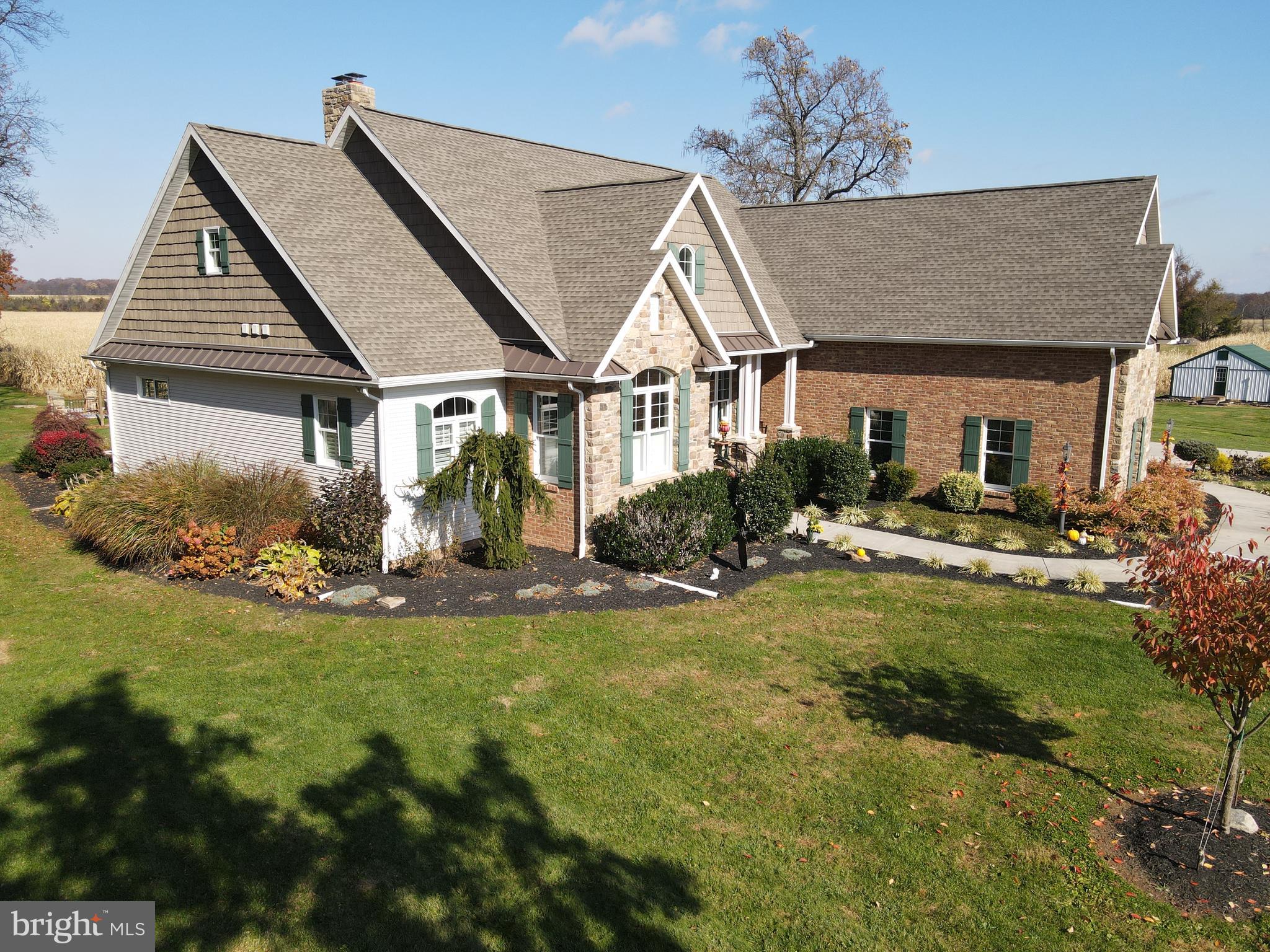 140 West Reynolds Road New Oxford, PA 17350 - Photo 9 of 132
