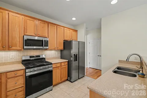 $465,000 | 877 Platinum Drive, Fort Mill, SC 29708