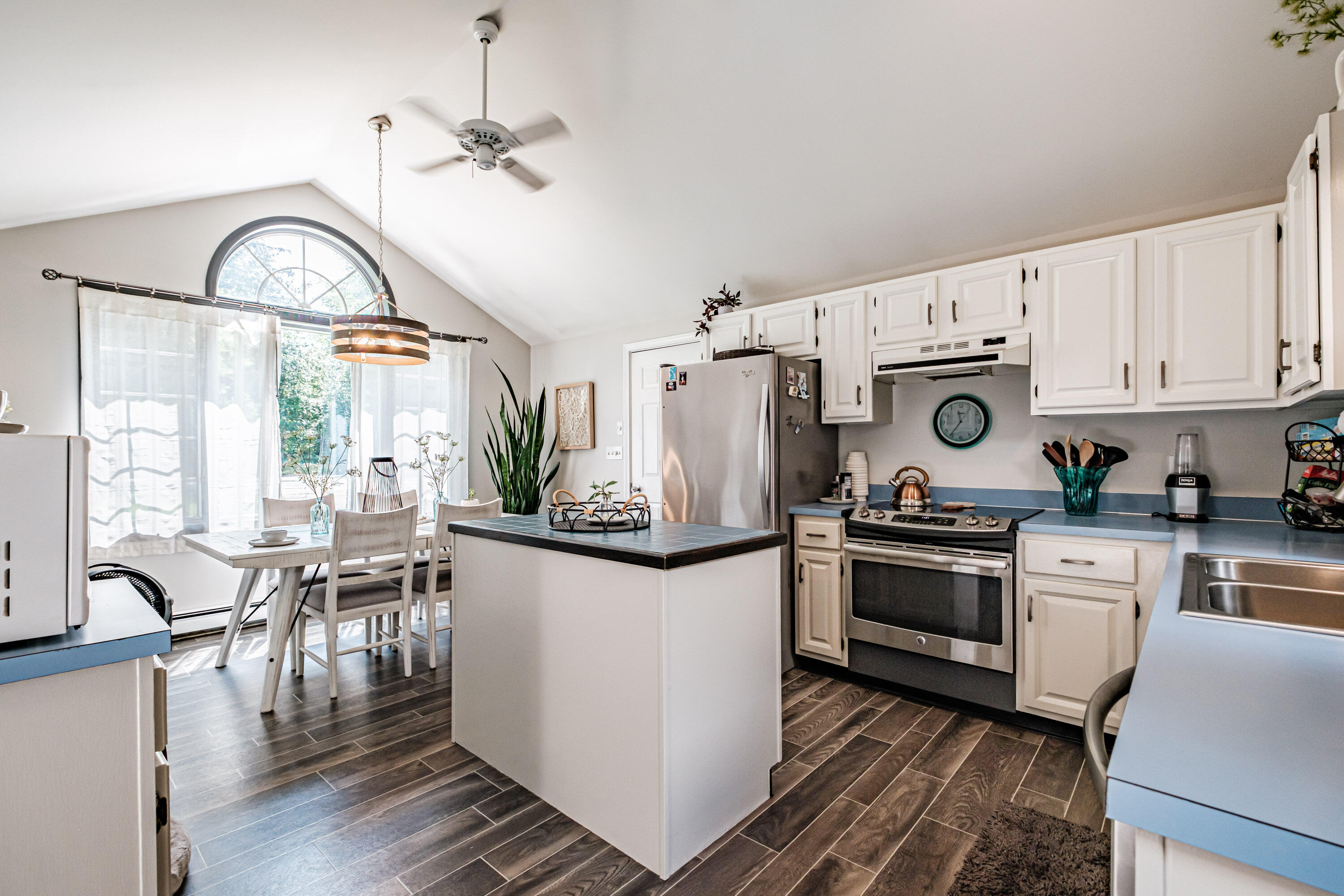 129 Rainbow Farm Road Yarmouth, ME 04096 - Photo 7 of 34 20250717gp-61013