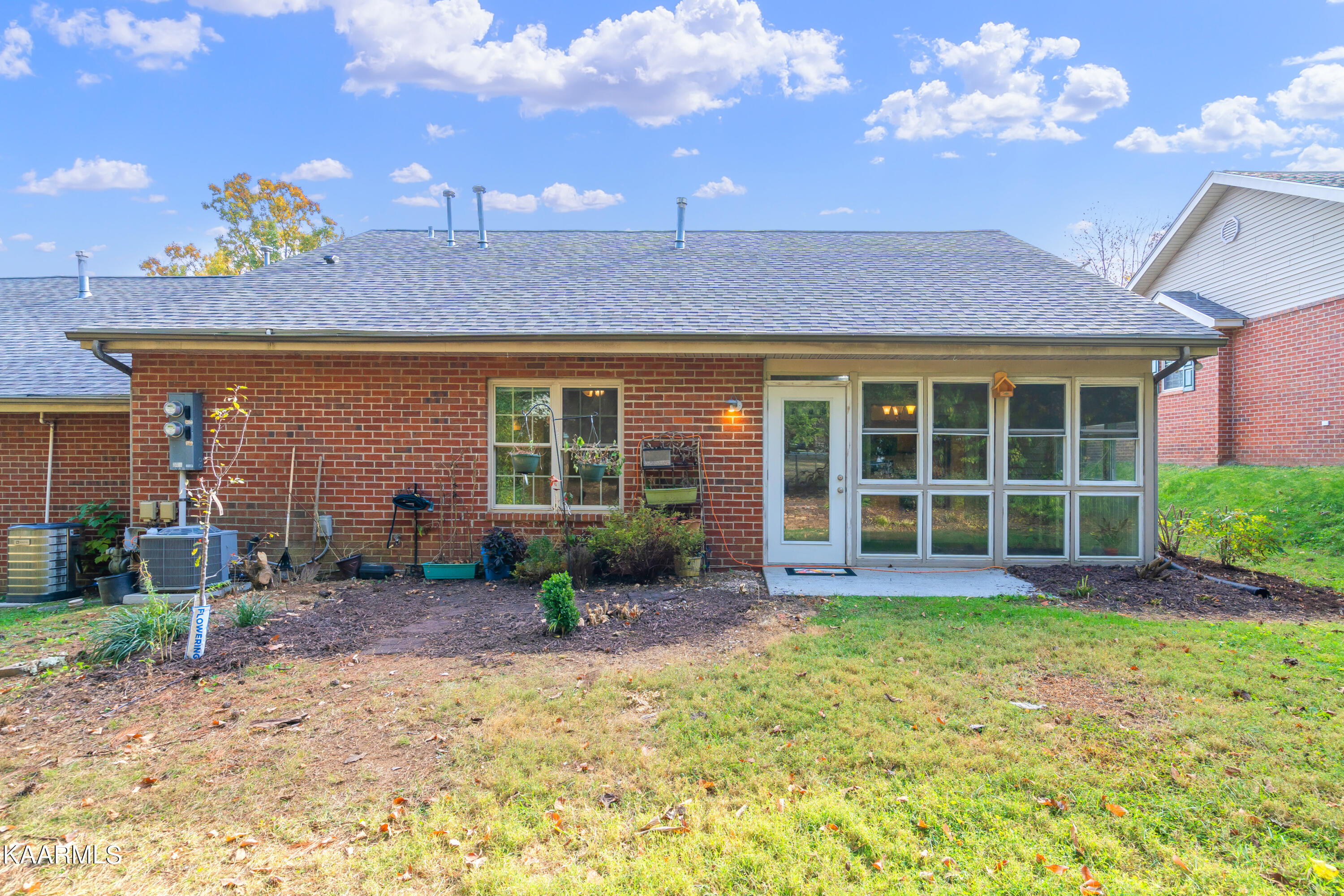 824 Gresham Road Knoxville, TN 37918 - Photo 25 of 28 824 Gresham Rd-23