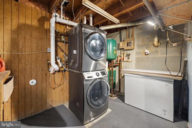 $2,200 | 247 Marsden Heights Road, Linden, VA 22642