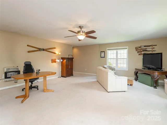 $609,900 | 31 Headwater Drive, Hendersonville, NC 28739