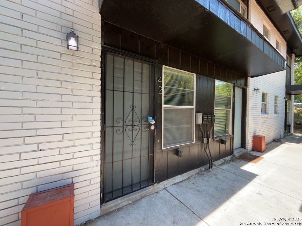 2802 Lasses Boulevard, Unit 42 San Antonio, TX 78223 - Photo 28 of 33